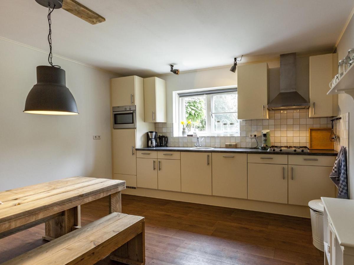Charming Holiday Home Near Beach In Meliskerke Buitenkant foto