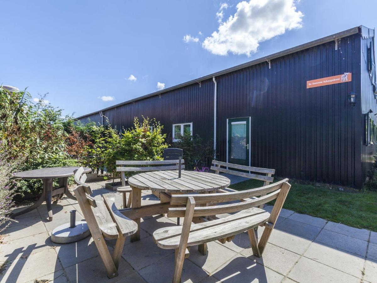 Charming Holiday Home Near Beach In Meliskerke Buitenkant foto